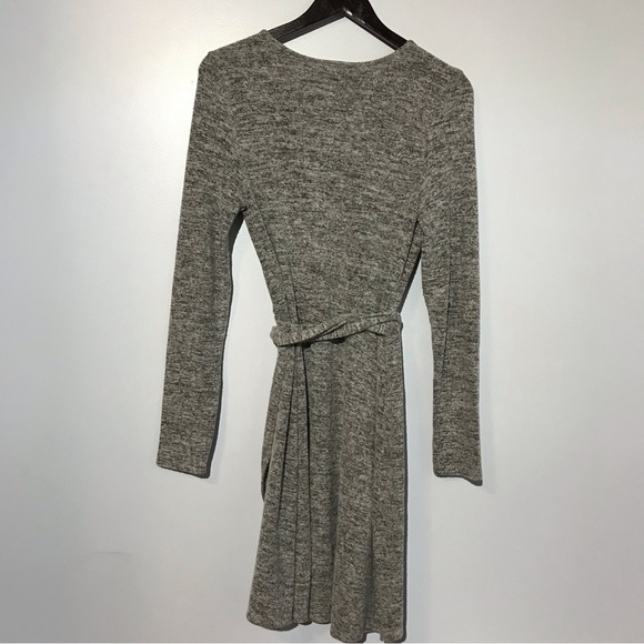 👗Lucky Brand Wrap Dress Grey. Size M - Picture 2 of 14